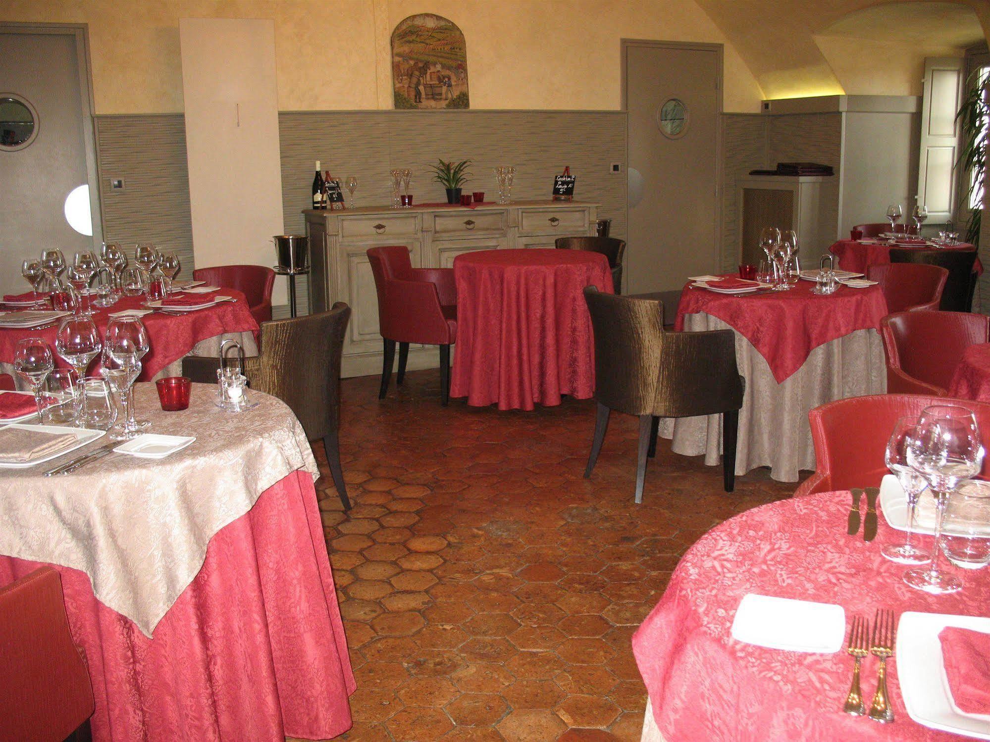 Logis Hotel Le Relais Louis XI Meung-sur-Loire Εξωτερικό φωτογραφία